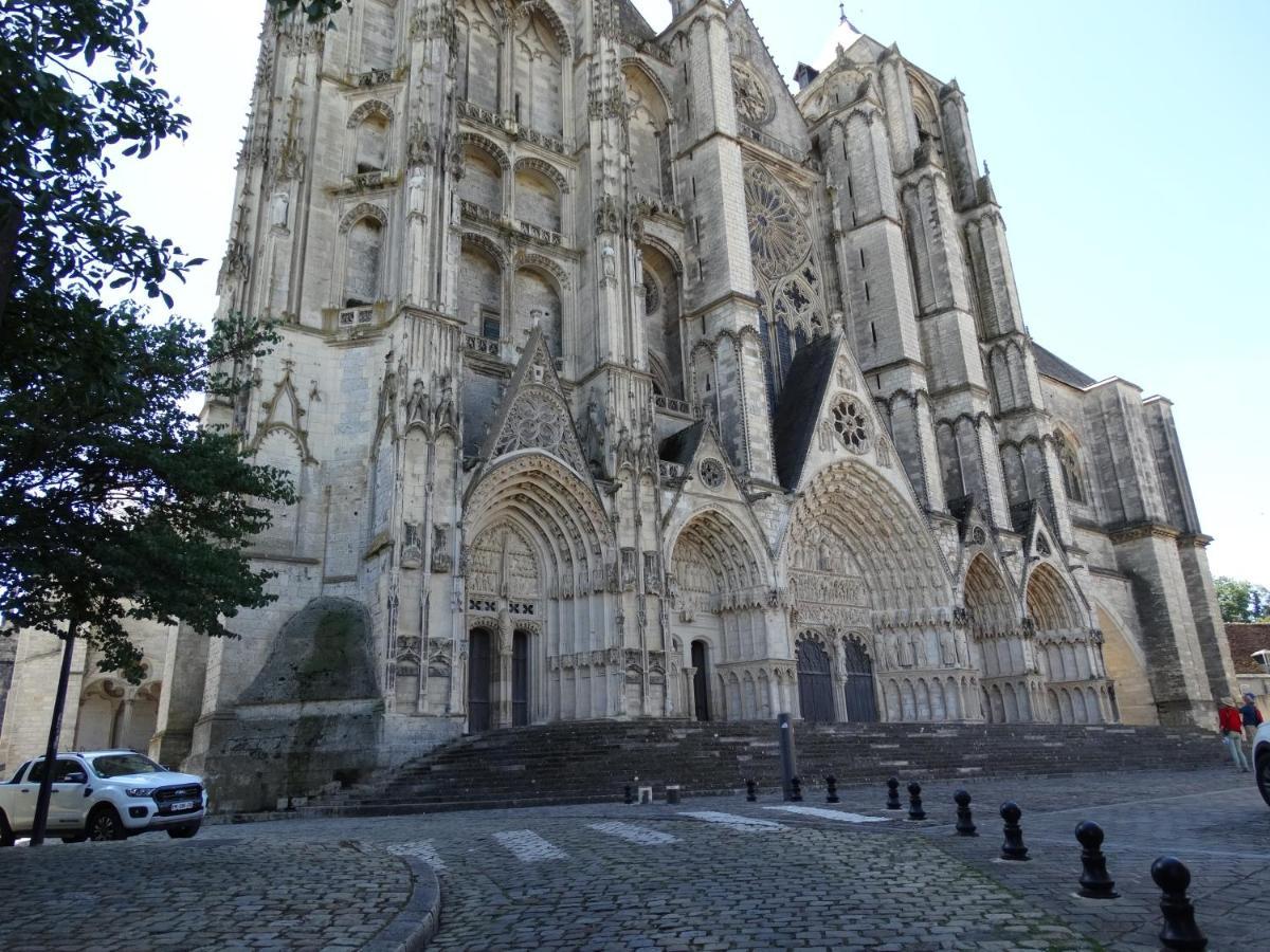 Appartement Coquet Centre Ville Filigrando Bourges Eksteriør billede